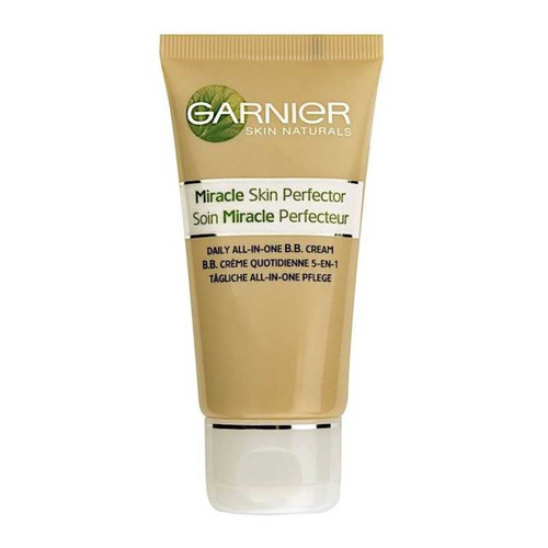 Garnier BB Cream Ενυδατικη Κρεμα Για Κανονική Σκουροχρωμη Επιδερμιδα 50ml