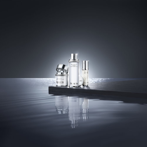 La Prairie White Caviar Essence Extraordinaire Τονωτική Λοσιόν 150ml