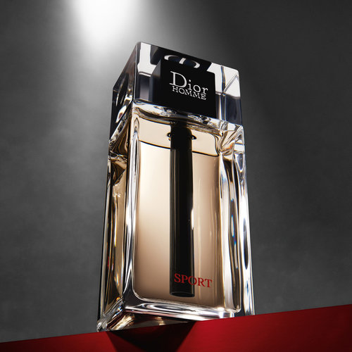 Dior Homme Sport Eau de Toilette for Men - Fresh, Woody and Spicy Olfactory Notes