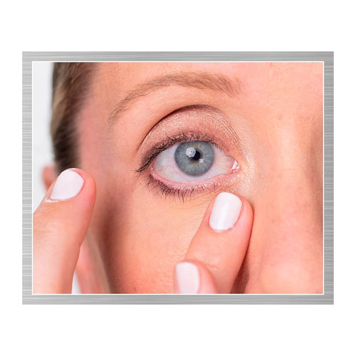 Super Multi-Corrective Eye Zone Treatment